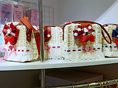 -甜镜物语 LOLITA·汉服·JK制服三坑生活馆(滨江道店)