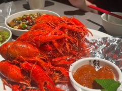 -龙巢盱眙龙虾·牛蛙·烧烤宵夜(八卦岭店)