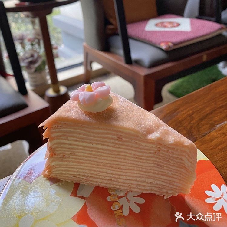 哪个女生能抵抗得了呢 ps：只适合拍照口感差一点
