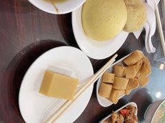 -聚德华天护国寺小吃(甜水园店)