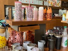 零售区-星巴克(柳州万象城店)