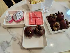 -涨巢·潮玩水疗局