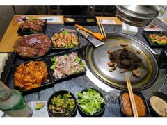 -赞酱川式烤肉(蜀都万达店)