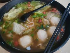 -龙记桂林米粉(财满街店)