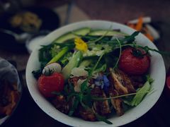 嫩煎鸡腿沙拉-La Terre乐田(万象城店)