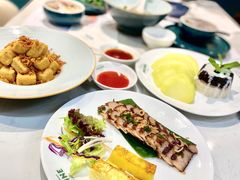 -美奈小馆·越南料理(中航城君尚购物中心店)
