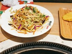 -咱屯子铁锅炖直营店(保利店)