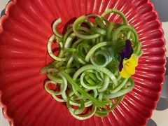 炝拌鲍芹-金海华·悦食东方(苏州中心商场店)