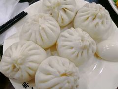 猪肉大葱馅儿包子-庆丰包子铺(宣武门店)