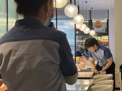 -必胜客(松雷店)