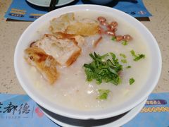 荔湾艇仔粥-点都德(春熙路群光广场店)