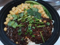 -耙豌豆重庆小面