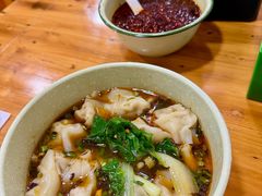 -老字号巴山酸菜米线(巴渝佳梦小区店)