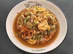 -爱月宝月嫂育儿嫂(太原店)