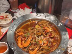 -胖哥俩肉蟹煲(湖滨银泰in77店)