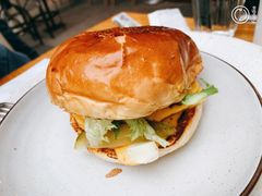 澳洲和牛牛肉汉堡-RAC BAR(安福路店)