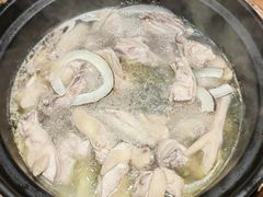 -春润大地海南椰子鸡(沙井京基百纳广场店)