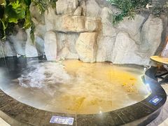 -香山湖家家宴(中山陵店)