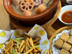 -董厨煨汤馆(车站路店)