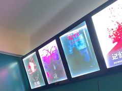 -荒岛实景沉浸密室(江汉路1店)