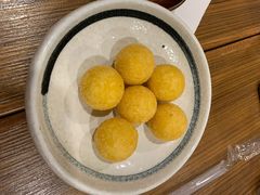 紫薯球-阿香米线(大唐西市大润发店)