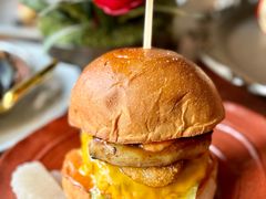 -LESCEDARS Brasserie Bistro香柏树