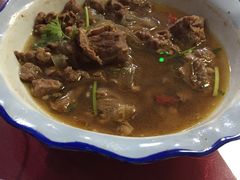 -坝上特色美食城