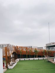 -小蜜蜂农场(凯德七宝购物广场店)