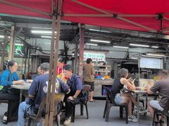 -黄亚华小食店(Jalan Alor)