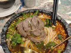 牛肉饵丝-浩海火燒雲傣家菜(静安芮欧店)