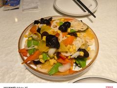 -辣小妮de川菜馆(红旗Mall店)