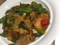 -小菜园新徽菜(镇江丹阳吾悦店)