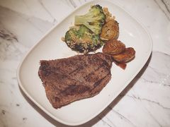 【晚餐】铁板牛排-杭州临平万丽酒店·燃餐厅(人民大道店)