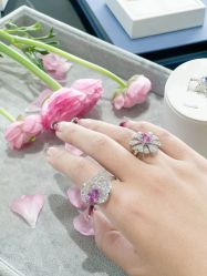 -克拉花园珠宝(诚品生活店)