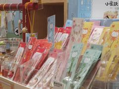 -猫的天空之城概念书店(杭州南宋御街店)