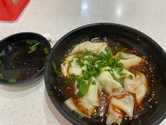 酱肉包-哈笼包子(三岔路口店)
