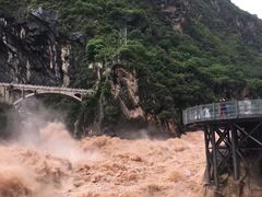 -丽江虎跳峡景区-售票处