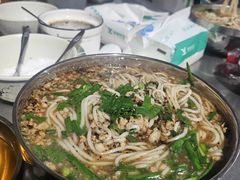 -正宗杨记普洱酸醋米线(总店)