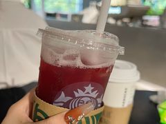 -星巴克(杭州湖滨银泰E区店)