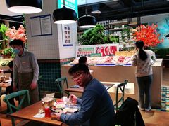 大堂-亚马逊环球美食百汇(新城吾悦广场店)