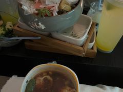 -金色印象·4K影院式足体养生(南方花园店)