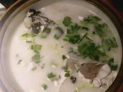 -姜君·千岛湖鱼头馆(浦东大道店)