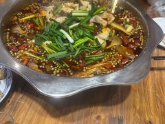 -乡土特色.冷锅鱼.牦牛肉汤锅