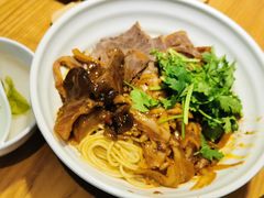-长乐川式面馆·现炒浇头(石门二路店)