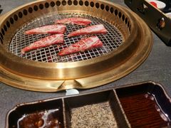 -铭牛烧肉·和牛海鲜自助(高新月牙湖店)