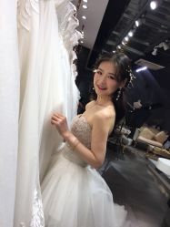 -艾米丽婚纱礼服