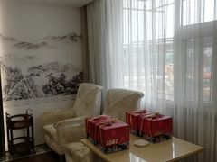 -南京悦客假日酒店