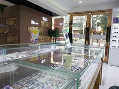 -宝岛眼镜公司(普育东路店)