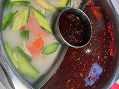 -佰人王串串香火锅(洋珠巷店)
