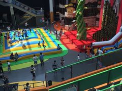 -蒙特利亲子乐园